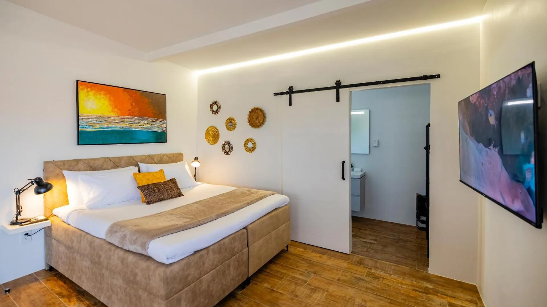 Warawara Condominium 奥拉涅斯塔德